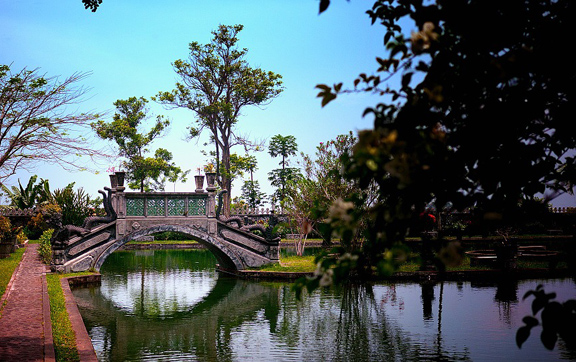 water-palace-bali