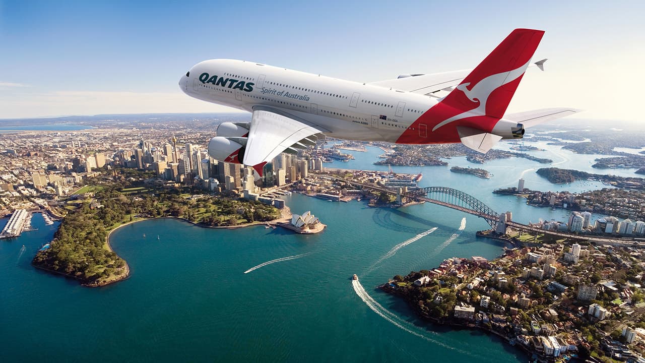 Qantas Business Class to Canada - Image 1
