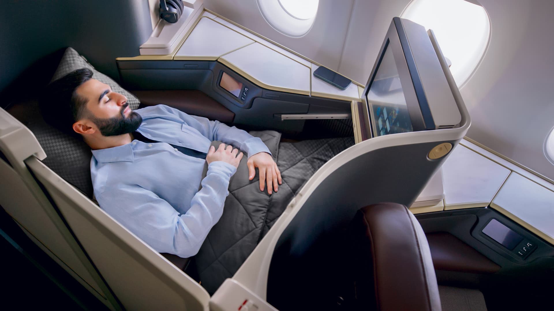 Etihad Business Class Fares to Europe Including Lounge Access and Pre-Reserved Seating