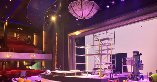 QM2 Royal Court Theatre QM2 Royal Court Theatre